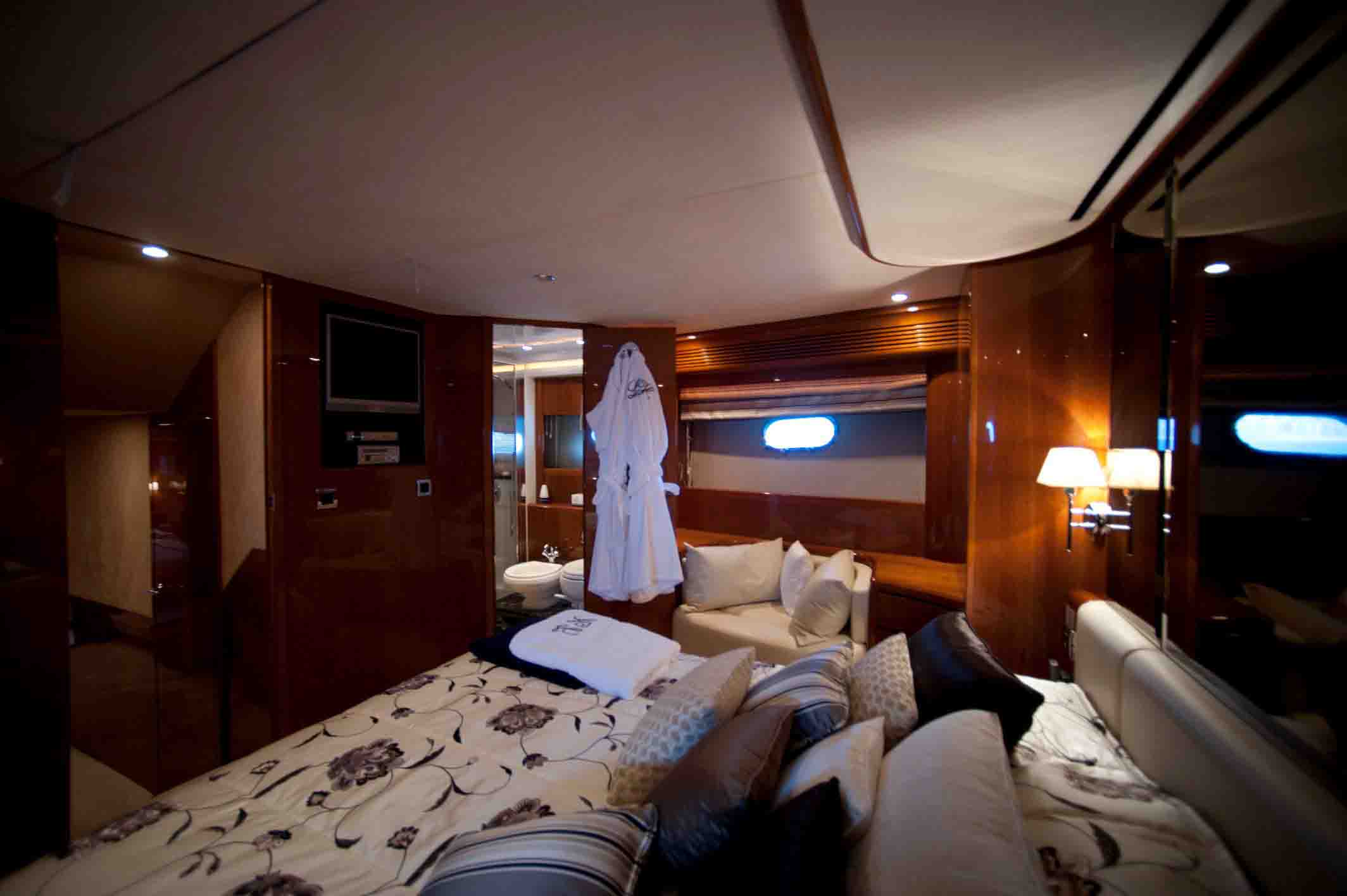 LADY H YACHT 8